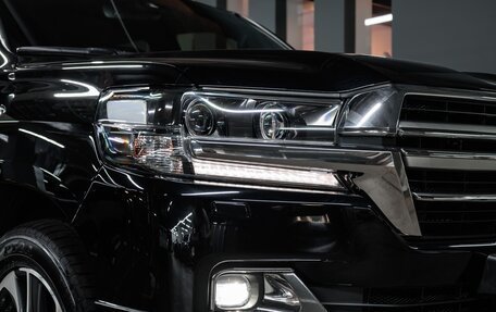 Toyota Land Cruiser 200, 2020 год, 9 890 000 рублей, 5 фотография