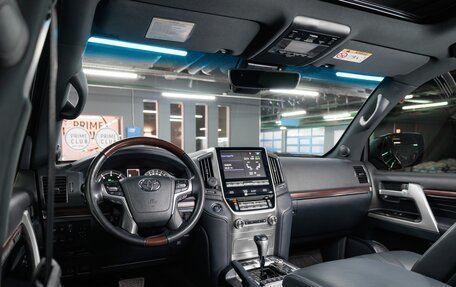Toyota Land Cruiser 200, 2020 год, 9 890 000 рублей, 12 фотография