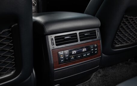 Toyota Land Cruiser 200, 2020 год, 9 890 000 рублей, 25 фотография