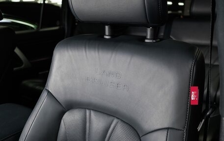 Toyota Land Cruiser 200, 2020 год, 9 890 000 рублей, 22 фотография