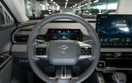 Toyota RAV4, 2026 год, 4 050 000 рублей, 11 фотография