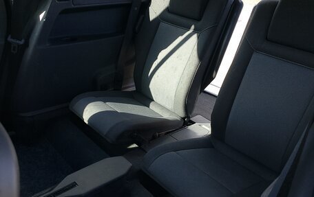 Opel Zafira B, 2007 год, 500 000 рублей, 17 фотография