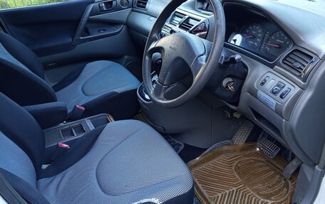 Mitsubishi RVR III рестайлинг, 2000 год, 380 000 рублей, 5 фотография