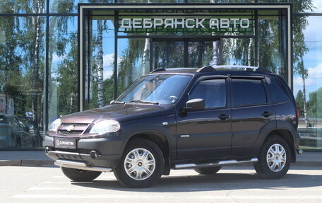 Chevrolet Niva I рестайлинг, 2012 год, 595 000 рублей, 1 фотография