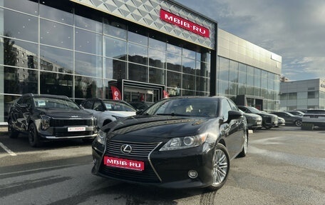 Lexus ES VII, 2014 год, 2 300 000 рублей, 1 фотография