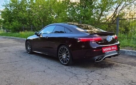 Mercedes-Benz E-Класс AMG, 2018 год, 5 300 000 рублей, 4 фотография