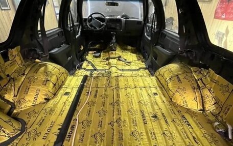 Chevrolet Blazer II рестайлинг, 1997 год, 990 000 рублей, 7 фотография