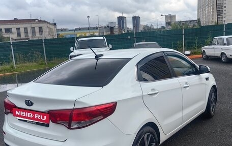 KIA Rio III рестайлинг, 2017 год, 799 000 рублей, 3 фотография