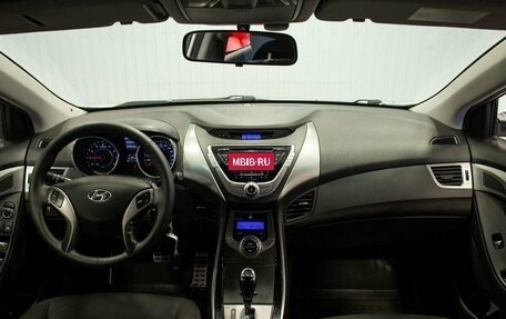 Hyundai Elantra V, 2013 год, 1 295 000 рублей, 19 фотография