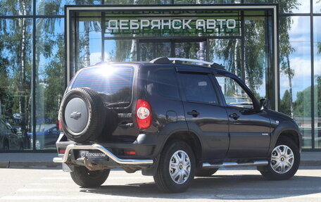 Chevrolet Niva I рестайлинг, 2012 год, 595 000 рублей, 2 фотография