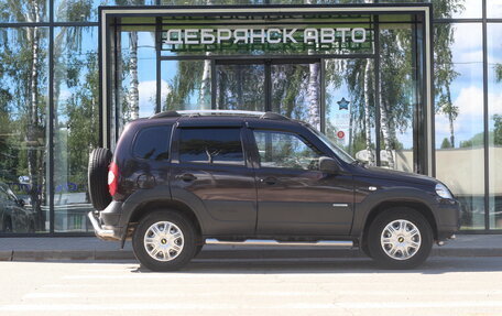 Chevrolet Niva I рестайлинг, 2012 год, 595 000 рублей, 4 фотография