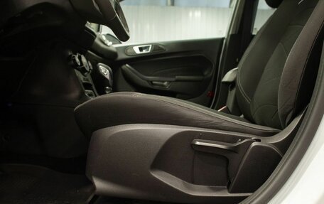 Ford Fiesta, 2015 год, 720 000 рублей, 32 фотография