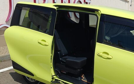 Toyota Sienta II, 2017 год, 1 250 000 рублей, 33 фотография