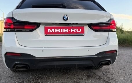 BMW 5 серия, 2021 год, 6 800 000 рублей, 3 фотография