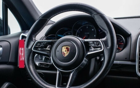 Porsche Cayenne III, 2015 год, 3 945 000 рублей, 15 фотография
