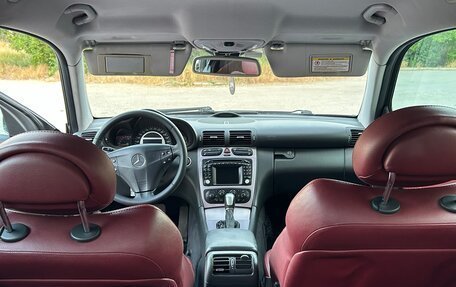 Mercedes-Benz C-Класс, 2004 год, 580 000 рублей, 12 фотография