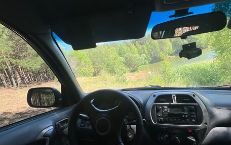 Toyota RAV4, 2001 год, 645 000 рублей, 8 фотография