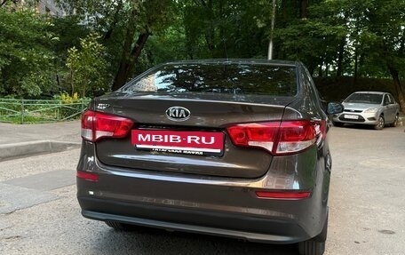 KIA Rio III рестайлинг, 2015 год, 870 000 рублей, 4 фотография