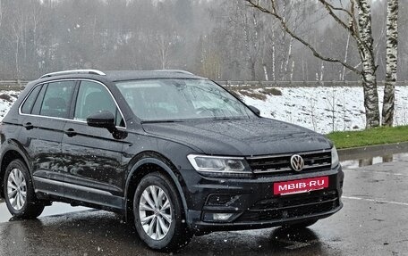 Volkswagen Tiguan II, 2018 год, 2 350 000 рублей, 6 фотография