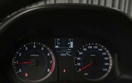 Hyundai Solaris II рестайлинг, 2015 год, 819 000 рублей, 17 фотография