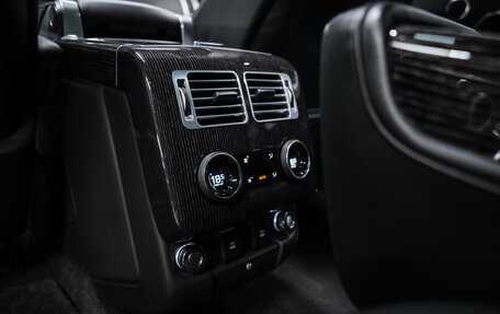 Land Rover Range Rover IV рестайлинг, 2019 год, 7 500 000 рублей, 25 фотография