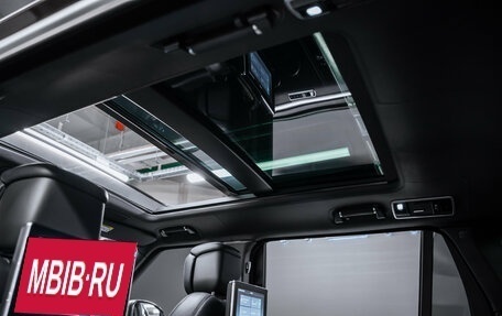 Land Rover Range Rover IV рестайлинг, 2019 год, 7 500 000 рублей, 24 фотография