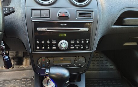 Ford Fiesta, 2007 год, 670 000 рублей, 11 фотография