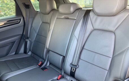 Porsche Cayenne III, 2018 год, 4 550 000 рублей, 15 фотография