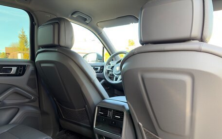 Porsche Cayenne III, 2018 год, 4 550 000 рублей, 18 фотография