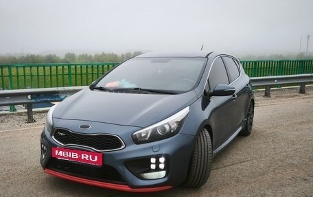 KIA cee'd GT II, 2014 год, 1 350 000 рублей, 8 фотография