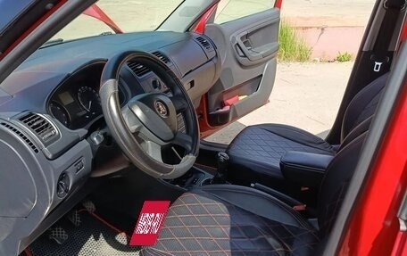 Skoda Fabia II, 2013 год, 460 000 рублей, 7 фотография