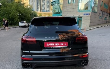 Porsche Cayenne III, 2015 год, 3 150 000 рублей, 6 фотография