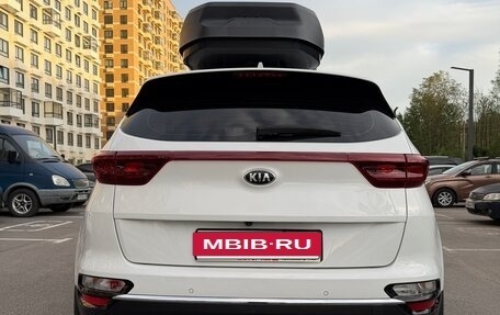 KIA Sportage IV рестайлинг, 2020 год, 2 000 000 рублей, 3 фотография