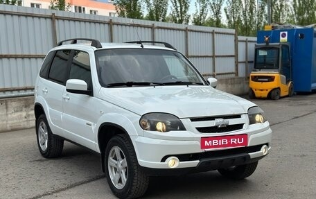 Chevrolet Niva I рестайлинг, 2016 год, 690 000 рублей, 5 фотография