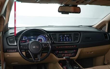 KIA Carnival III, 2019 год, 3 999 050 рублей, 6 фотография