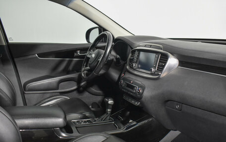 KIA Sorento III Prime рестайлинг, 2018 год, 2 699 000 рублей, 15 фотография