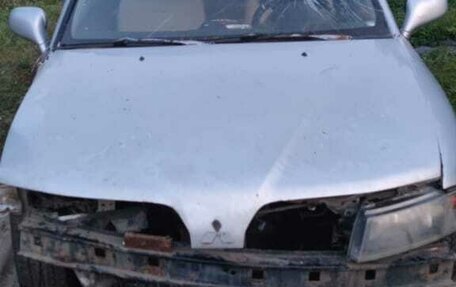 Mitsubishi Carisma I, 2003 год, 80 000 рублей, 1 фотография