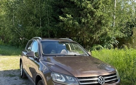 Volkswagen Touareg III, 2012 год, 1 628 000 рублей, 3 фотография