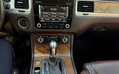 Volkswagen Touareg III, 2012 год, 1 628 000 рублей, 40 фотография