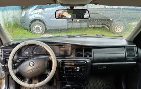 Opel Vectra B рестайлинг, 2000 год, 210 000 рублей, 3 фотография
