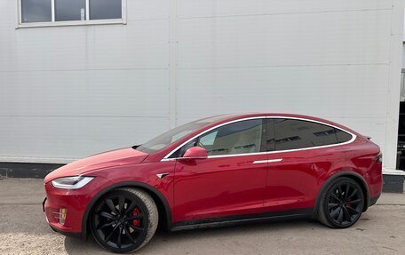 Tesla Model X I, 2019 год, 3 950 000 рублей, 2 фотография