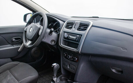 Renault Sandero II рестайлинг, 2017 год, 850 000 рублей, 11 фотография