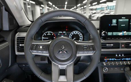 Mitsubishi L200, 2025 год, 5 300 000 рублей, 10 фотография