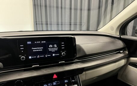 KIA Carnival, 2021 год, 4 000 000 рублей, 18 фотография