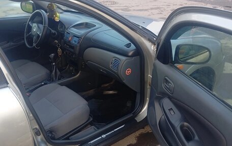 Nissan Almera, 2005 год, 300 000 рублей, 10 фотография