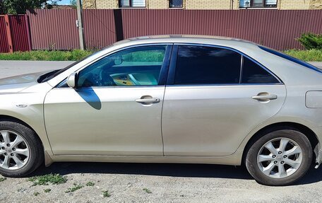 Toyota Camry, 2007 год, 1 050 000 рублей, 6 фотография