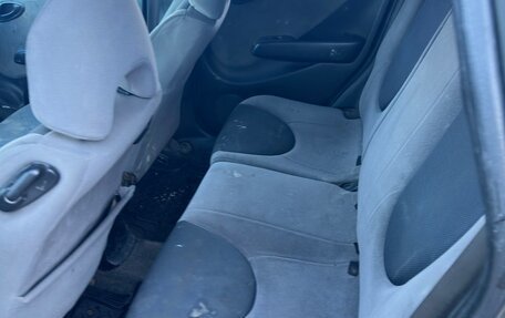 Honda Fit III, 2003 год, 175 000 рублей, 13 фотография