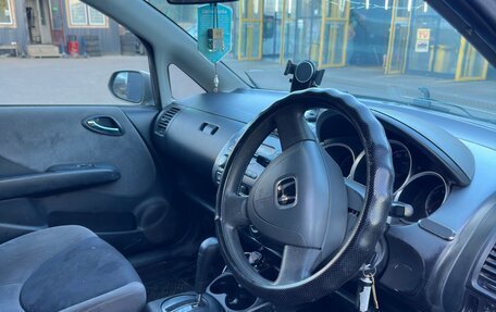 Honda Fit III, 2003 год, 175 000 рублей, 8 фотография