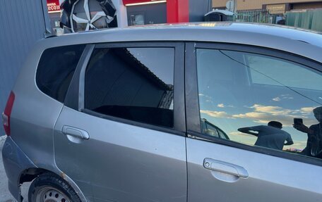 Honda Fit III, 2003 год, 175 000 рублей, 19 фотография