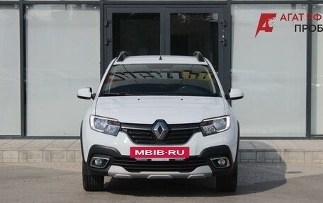 Renault Sandero II рестайлинг, 2020 год, 1 360 000 рублей, 2 фотография